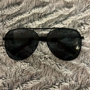 QUAY AUSTRALIA sunglasses vivienne style